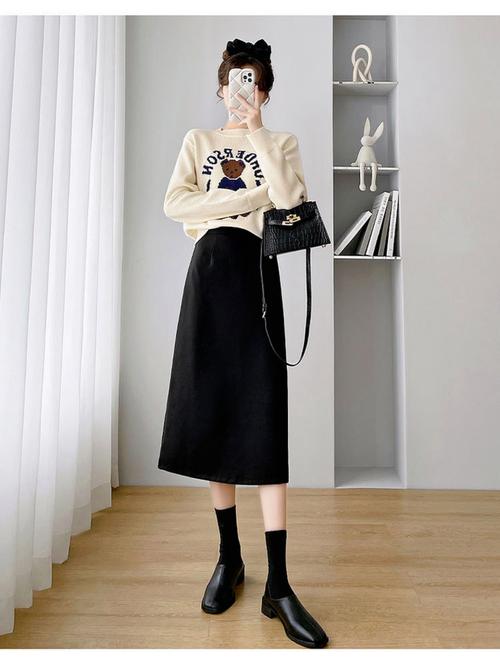 冬季长款包臀裙配什么鞋_保暖时尚又舒适