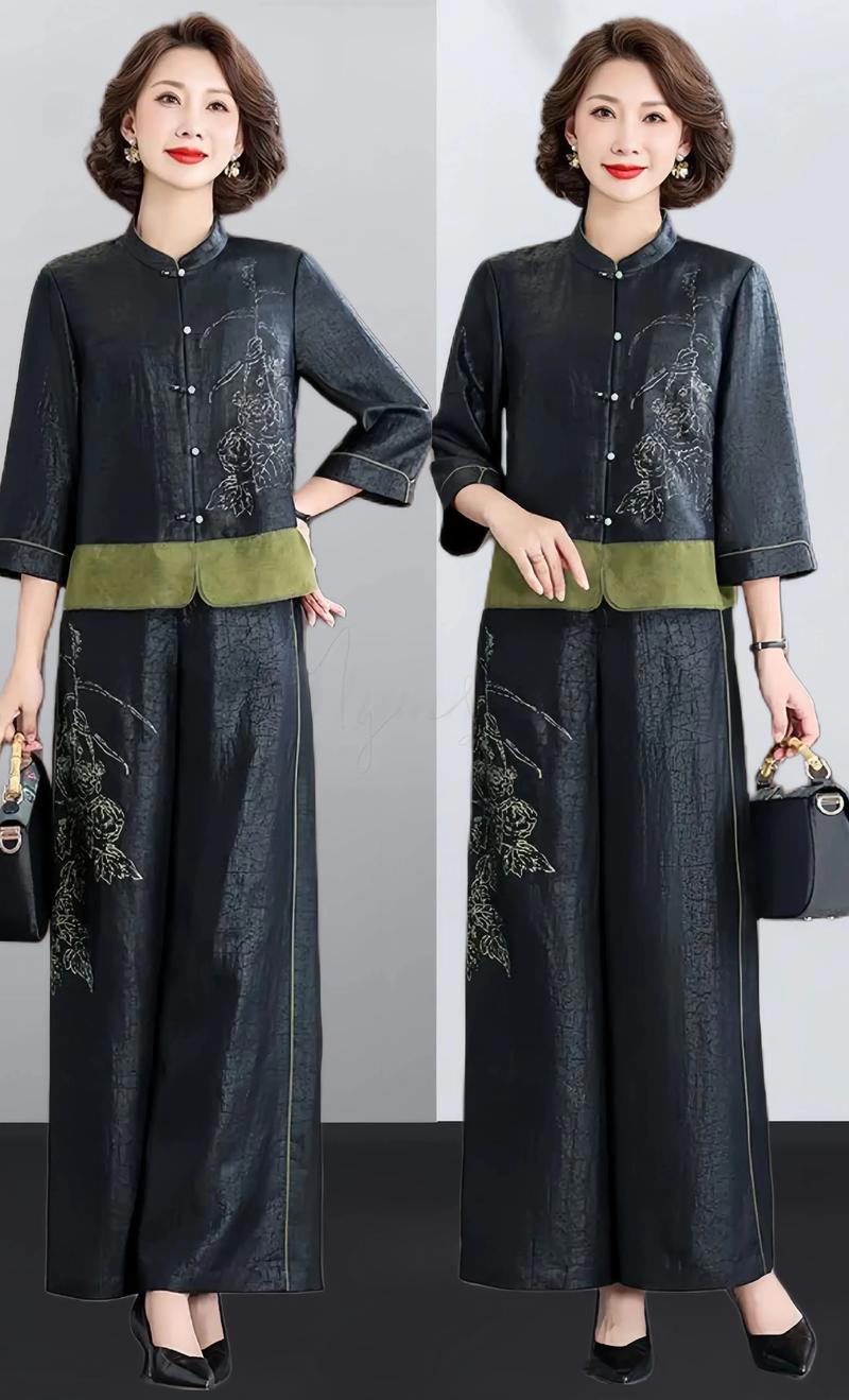 香云纱连衣裙外套搭配_与深色或冷色调搭配显时尚