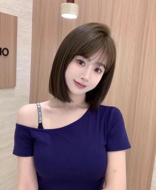 脸小额头窄适合什么发型_菱形脸女生推荐发型,修饰脸型显气质 脸小额头窄适合什么发型_菱形脸女生推荐发型,修饰脸型显气质