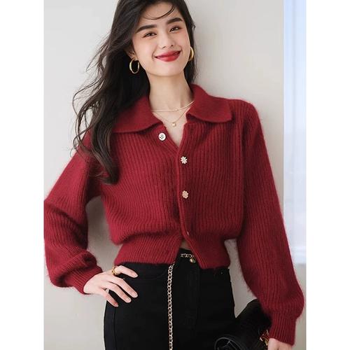 红色短款羊绒外套搭配图片_初冬红外套配阔腿裤，气质保暖又显瘦