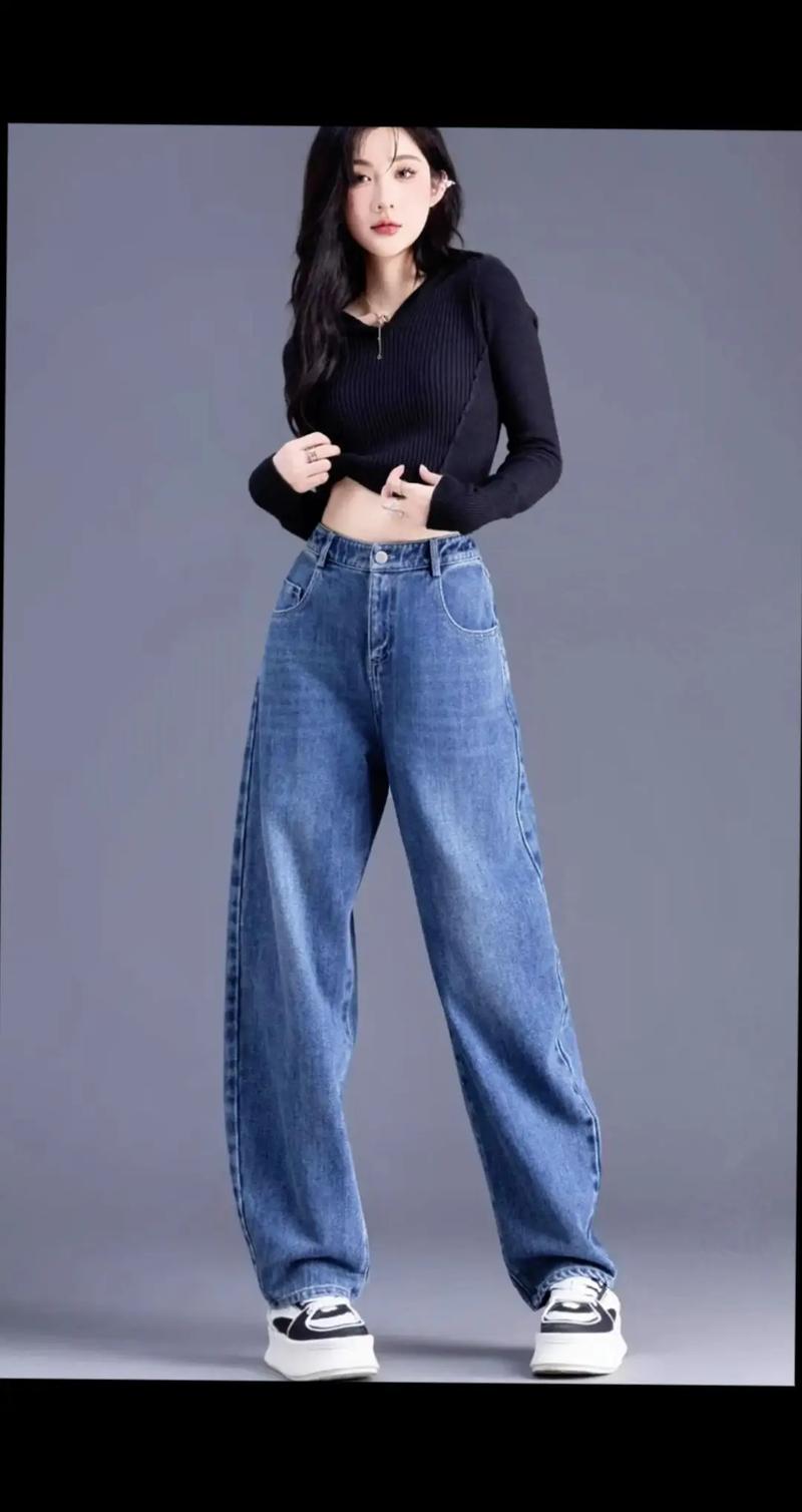 50岁适合香蕉裤吗_50岁女性必备，舒适显瘦显时尚