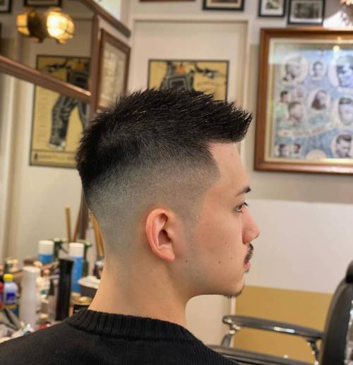 平刘海两边铲短发型_两侧铲短刘海,时尚打理显个性 平刘海两边铲短发型_两侧铲短刘海,时尚打理显个性