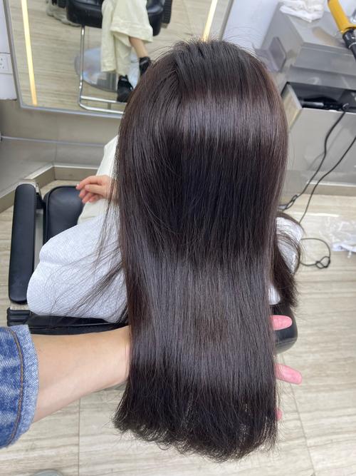 做完蛋白矫正多久可以扎头发_蛋白矫正后等72小时再扎发，别太频繁要养护