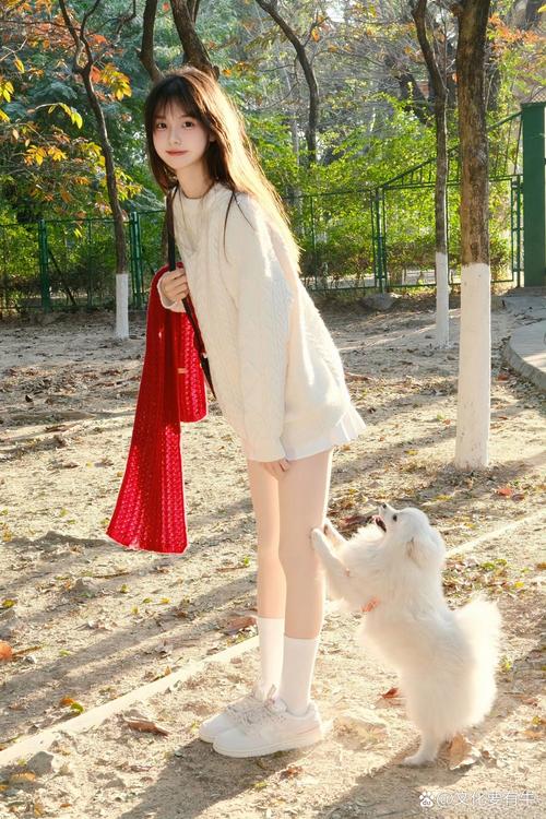 清纯甜美的女大穿搭冬季_马卡龙色针织甜美冬穿搭