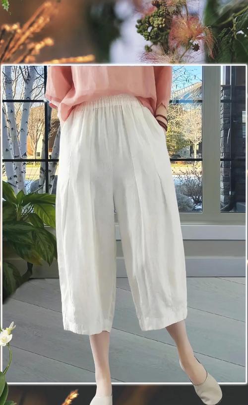 七分裤穿搭_卡膝七分裤配短上衣，舒适显气质穿搭法