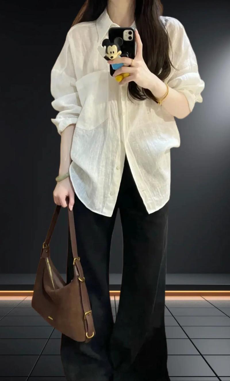 女长款衬衣配啥裤子好看_衬衫搭裤装，小脚阔腿破洞裤都好看