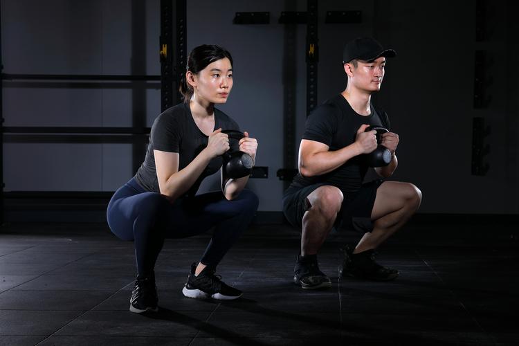 提升核心力量的训练_增强力量体态,改善腰痛 提升核心力量的训练_增强力量体态,改善腰痛