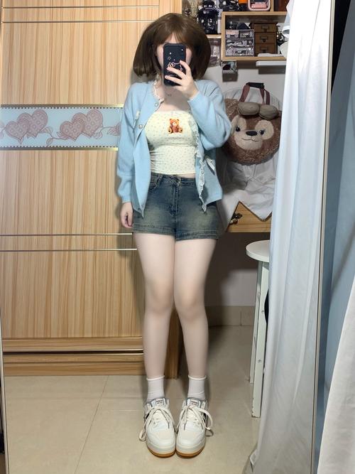 1米5微胖女生穿衣搭配_显高显瘦搭配