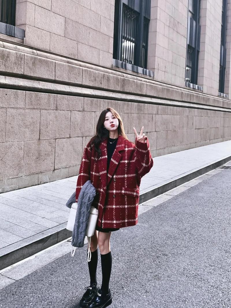 韩系ins风穿搭_舒适时尚，轻松穿出松弛感