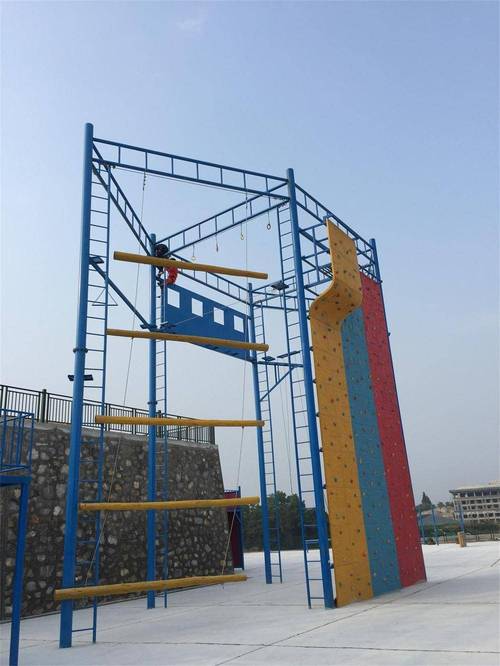 野外拓展训练器材_挑战自我，凝聚团队！