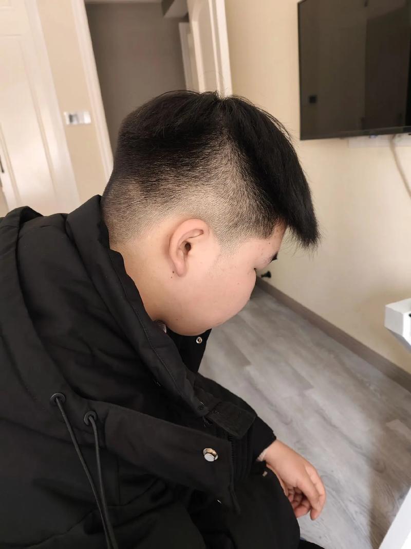 2月2几点剪头发合适_二月初二剃龙头，不同时辰寓意不同！