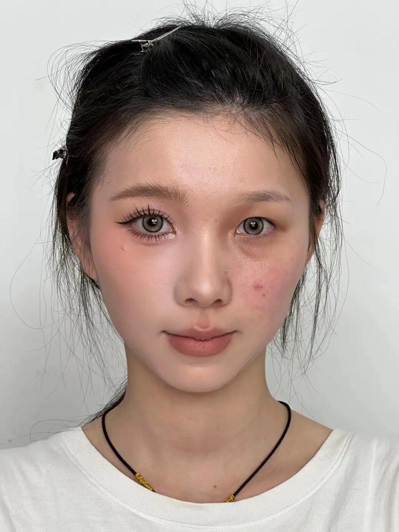 半边脸化妆对比照_半边脸妆容挑战性别,展现化妆魔力 半边脸化妆对比照_半边脸妆容挑战性别,展现化妆魔力