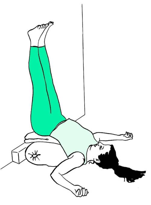 躺下然后把腿抬起来叫什么动作_仰卧举腿锻炼腹臀，缓解疲劳防静脉曲张