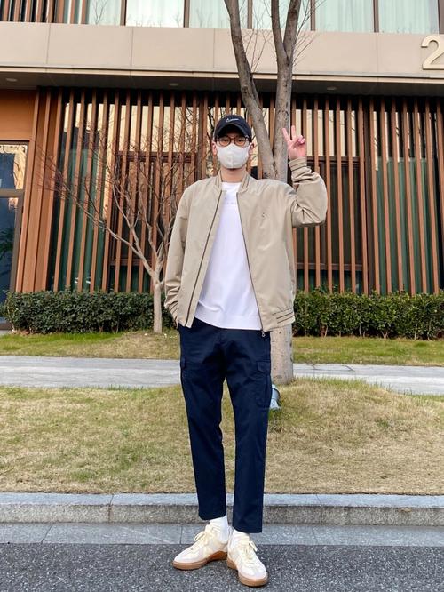 27岁男人穿衣风格搭配_成熟个性，时尚实用