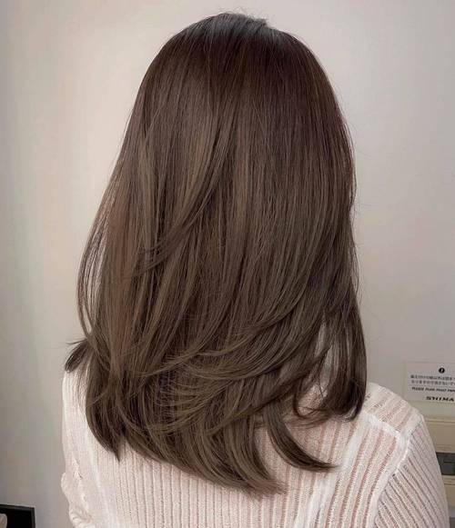 没脖子脸小的人适合什么发型_显脸小又气质