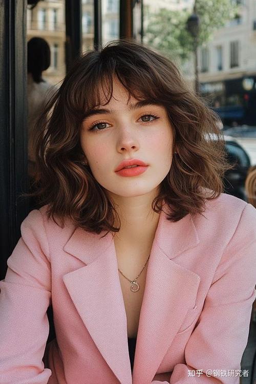 法国充满神性的发型_优雅气质的象征 法国充满神性的发型_优雅气质的象征