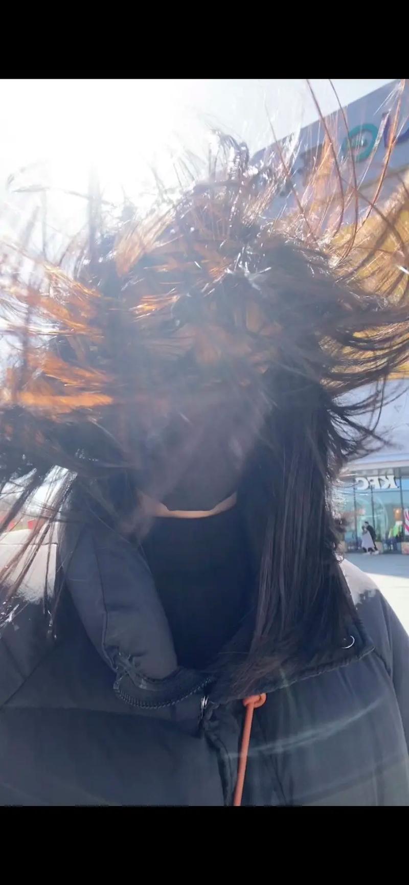 风一吹发型就乱了怎么办_风一吹头发乱？试试这些方法！