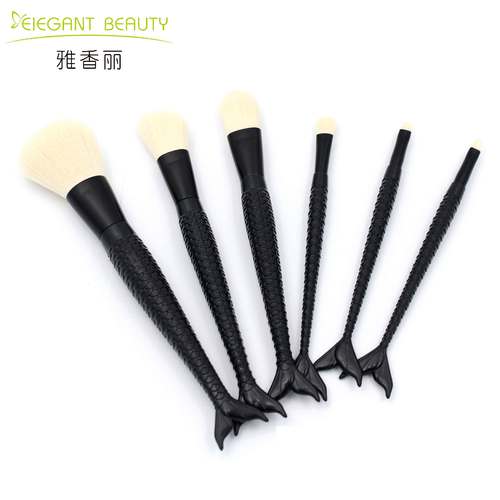 用护发素护理化妆刷_定期洗化妆刷，避免皮肤问题！粉底遮瑕3-5天，散粉1-2周