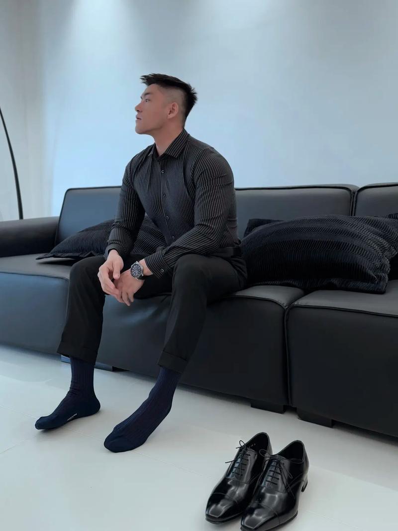 男袜26-28cm适合多大脚_袜号26-28cm尺码选择全攻略