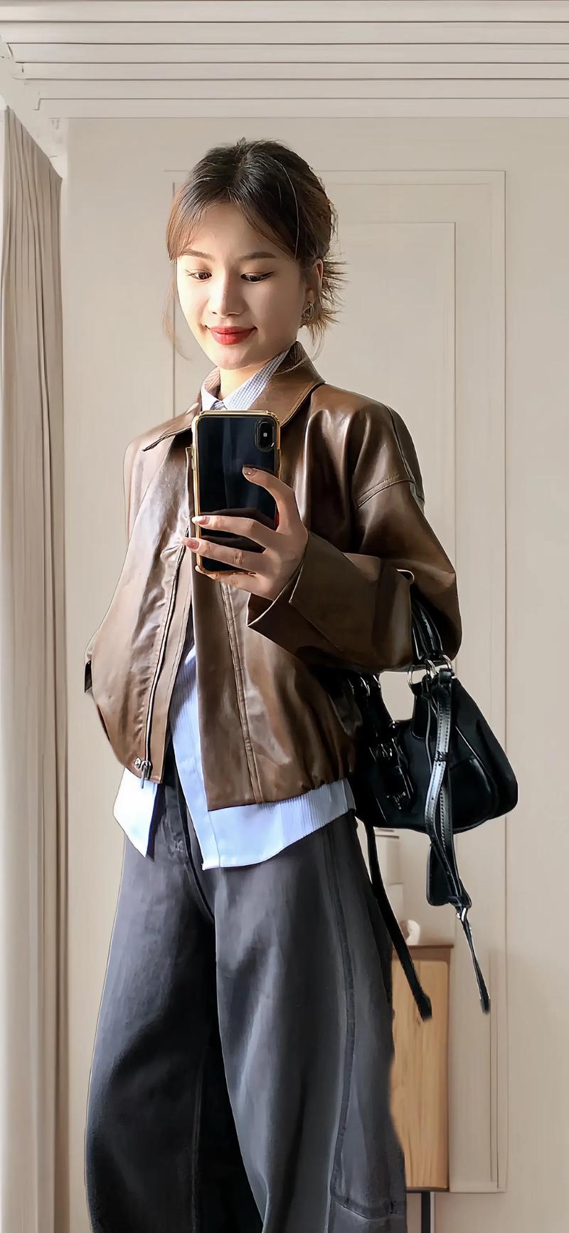 真皮外套有什么效果_头层牛皮夹克,防风保暖,实用百搭 真皮外套有什么效果_头层牛皮夹克,防风保暖,实用百搭