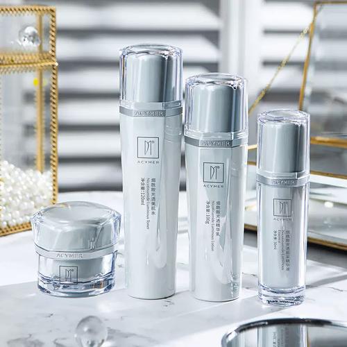 诗的化妆品有哪些_芙蓉高洁美，臻颜净肌肤，代理商共追求品质