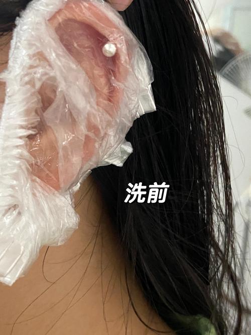 打完耳洞可以洗头发吗_打耳洞后能洗头吗？注意事项看这里！