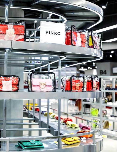 荟品仓化妆品是正品吗_荟品仓正品保障，购物无忧！