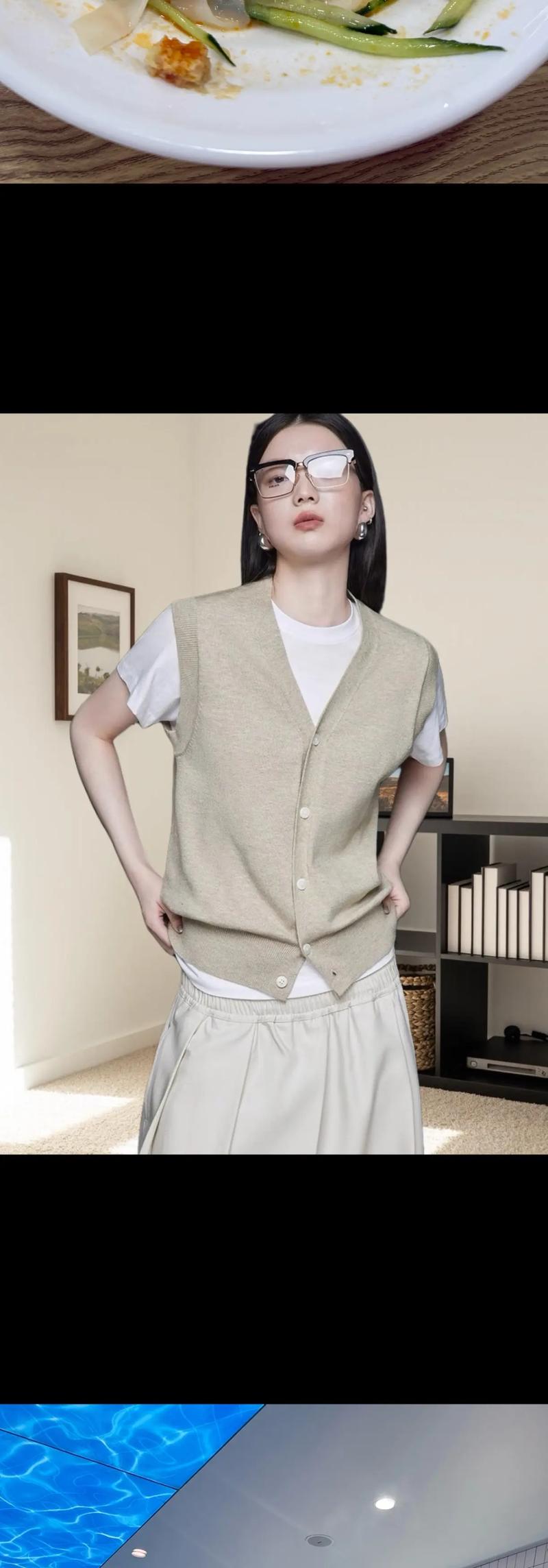 穿v领短上衣适合扎什么发型_V领短上衣显气质,简约色羊毛针织,高腰显瘦,苹果型必入! 穿v领短上衣适合扎什么发型_V领短上衣显气质,简约色羊毛针织,高腰显瘦,苹果型必入!