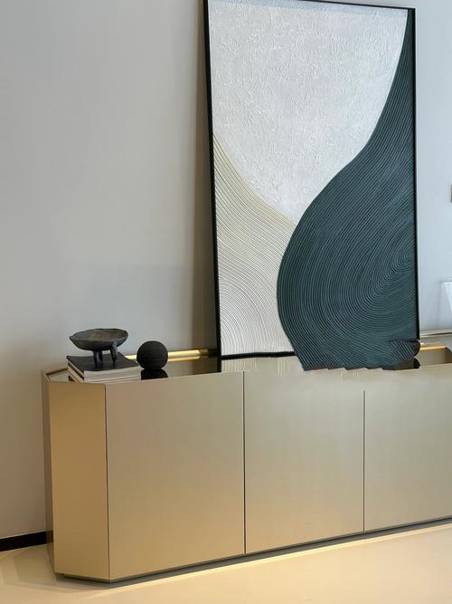 与香槟金最搭配的色调_解锁高级复古新风格