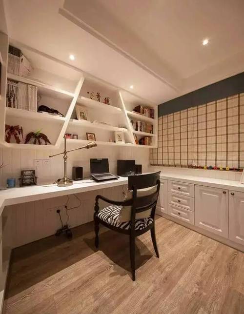 舒服好看的配色叫什么_蓝白清新百搭，视觉降温