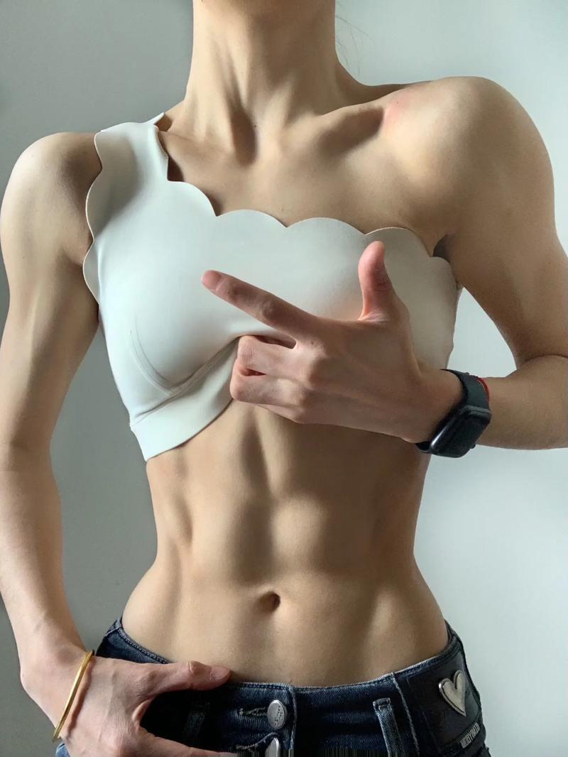 盘点5大最美健身腹肌_戈登韦德克拉克森乌利塞斯阿里谁最强? 盘点5大最美健身腹肌_戈登韦德克拉克森乌利塞斯阿里谁最强?