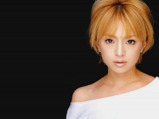 滨崎步短发照片_亚洲流行文化代表,时尚潮流引领者 滨崎步短发照片_亚洲流行文化代表,时尚潮流引领者