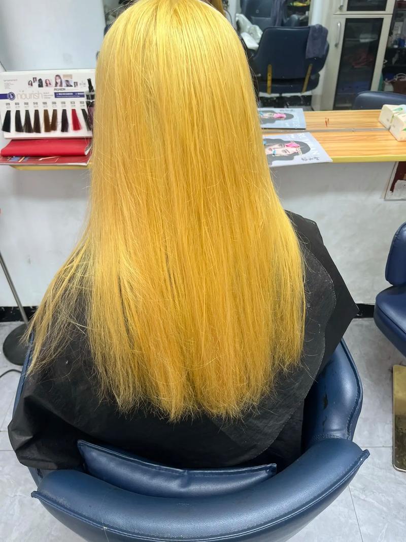 做定型会改变头发颜色么_定型喷雾不染色,慎用防损伤头发 做定型会改变头发颜色么_定型喷雾不染色,慎用防损伤头发