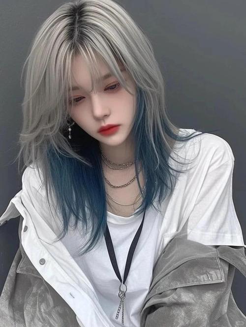 漂一次头发是什么颜色_漂发改变颜色伤发，选对程度护发很重要！