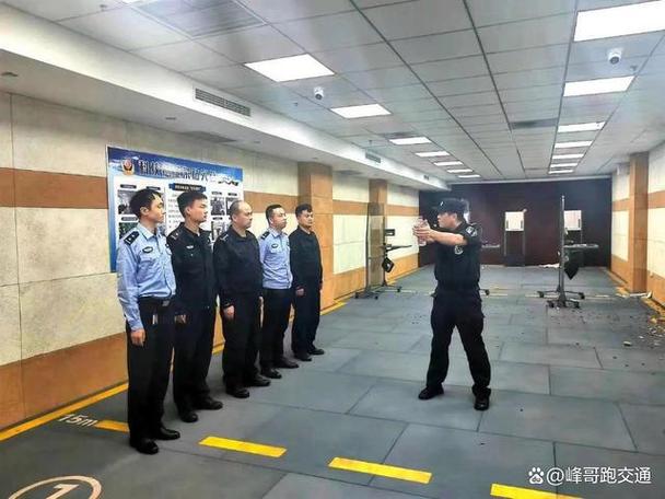 验枪动作要领归纳顺口溜_确保安全，严禁枪口对人