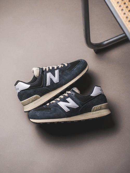 nb574什么颜色适合男士_NB 574经典舒适，灰色绿色蓝色各配色，搭配得体显风格