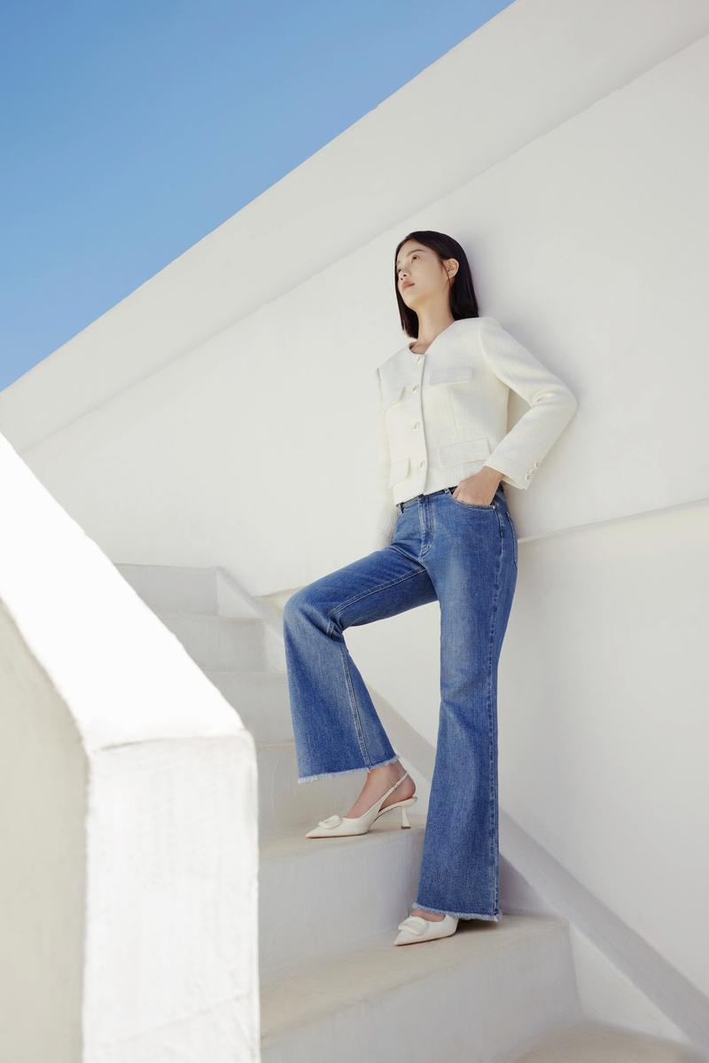 方圆脸适合什么穿搭_方脸穿搭发型指南,显脸小变精致 方圆脸适合什么穿搭_方脸穿搭发型指南,显脸小变精致