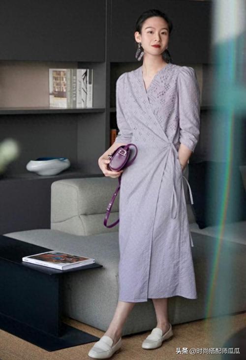 孟晚舟日常穿搭_气质高级,细节出彩 孟晚舟日常穿搭_气质高级,细节出彩