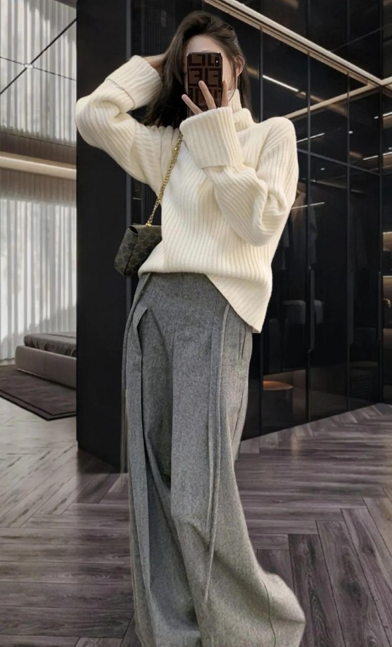 大款毛衣怎么搭配裤子_毛衣搭过膝靴显高显瘦,搭裤裙外套各有特色 大款毛衣怎么搭配裤子_毛衣搭过膝靴显高显瘦,搭裤裙外套各有特色
